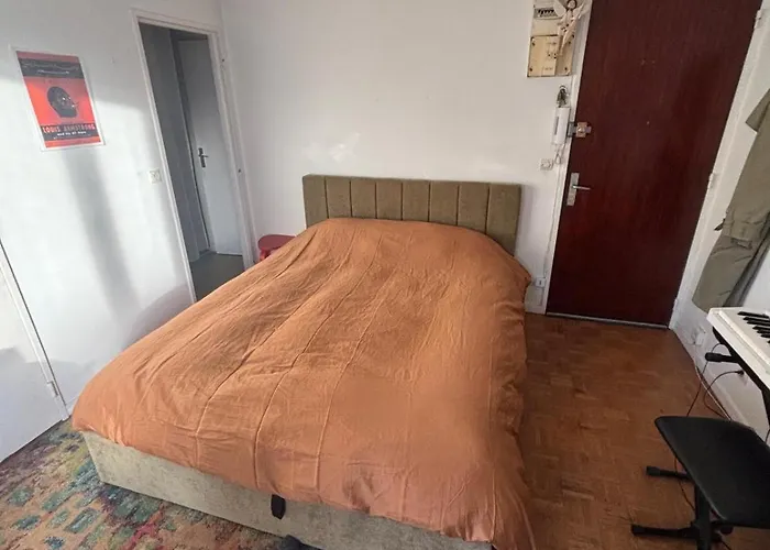 Metro Maraichers 30m2 Париж